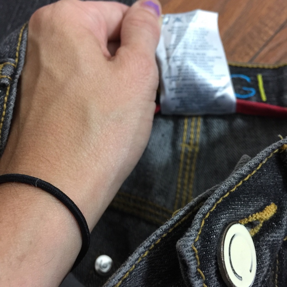 COOGI Jeans - Picture 4 of 8